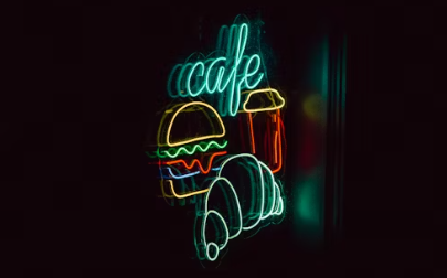 UV Flatbed Printers Dominate Industrial Applications