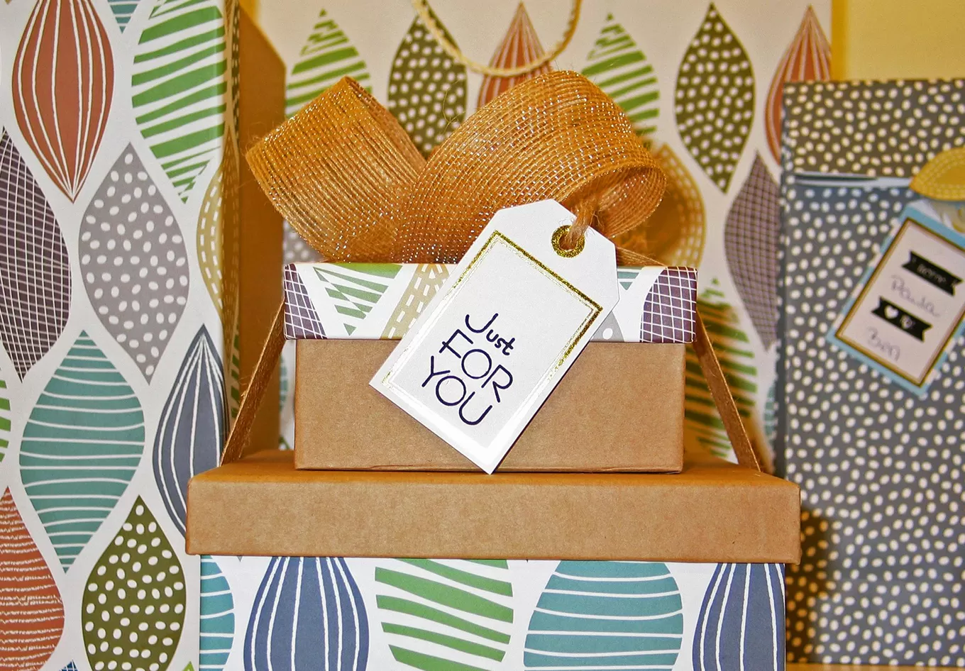 UV Rotary Printers: Multi-Industry Customization & Packaging Applications