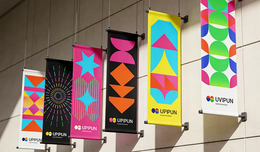 Indoor Exhibitions & Malls